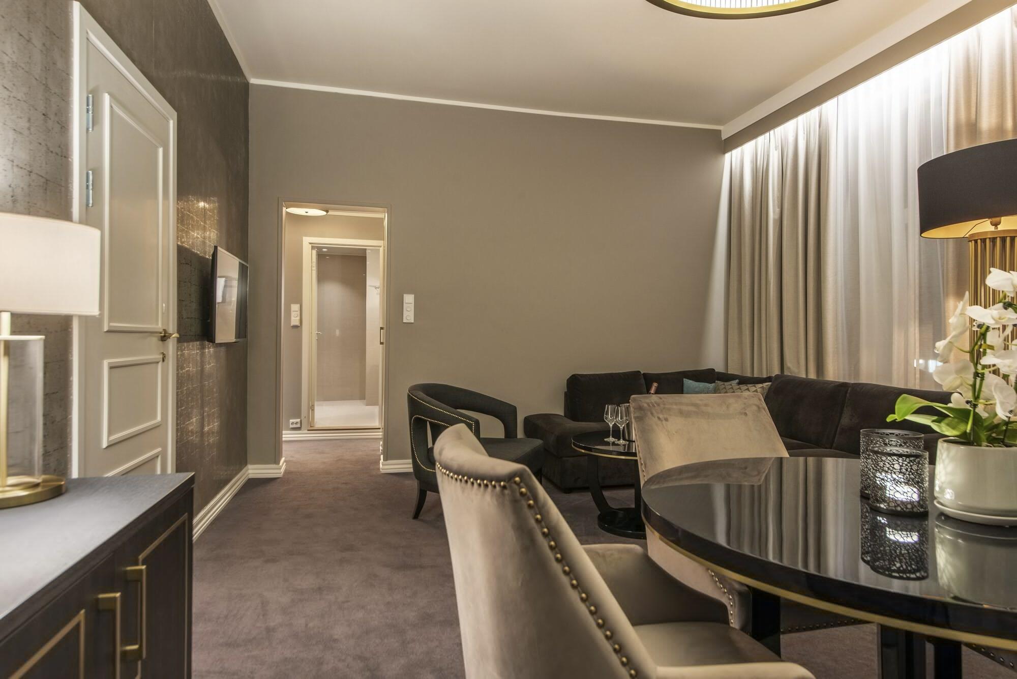 Home Hotel Grand Gjøvik Eksteriør billede