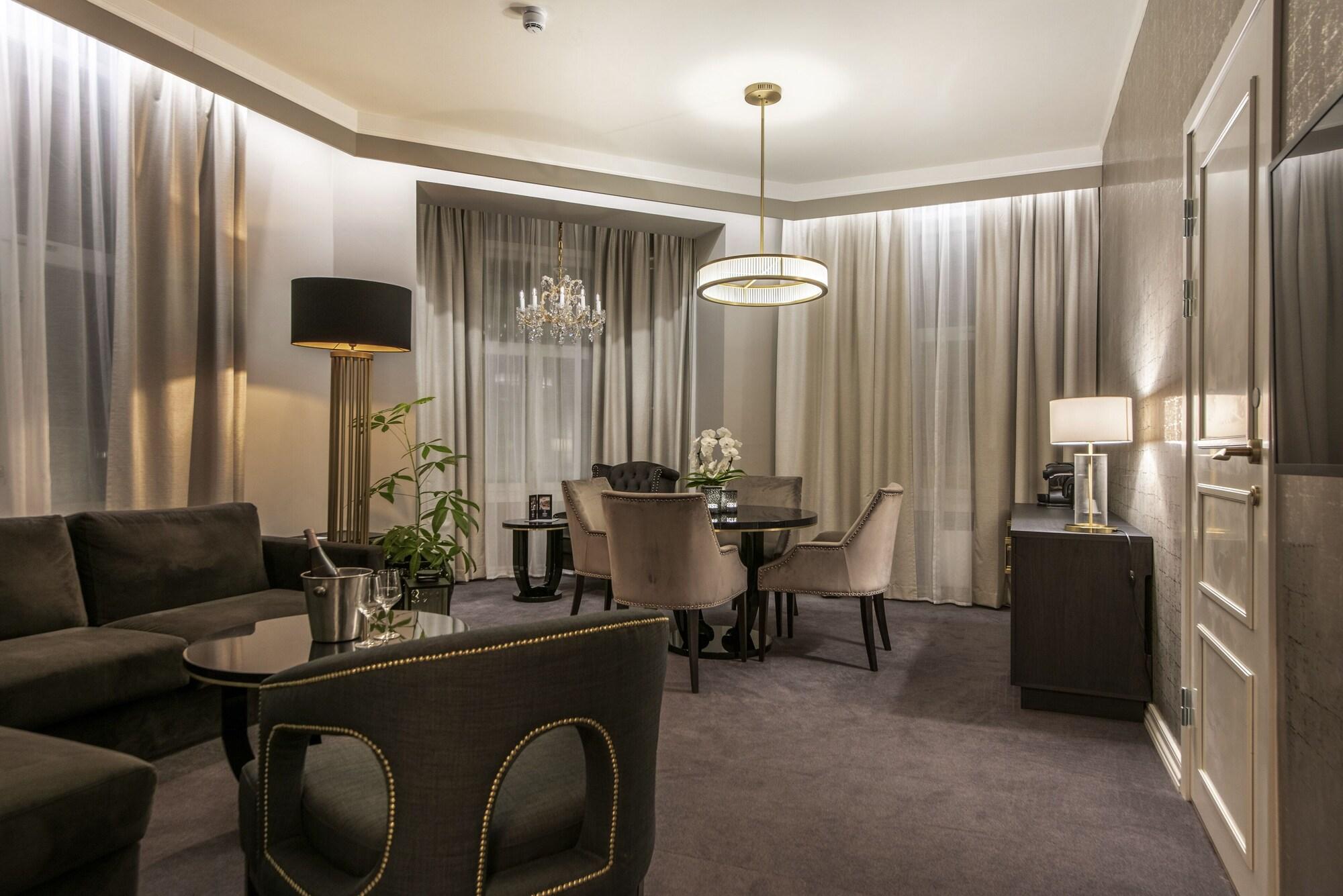 Home Hotel Grand Gjøvik Eksteriør billede